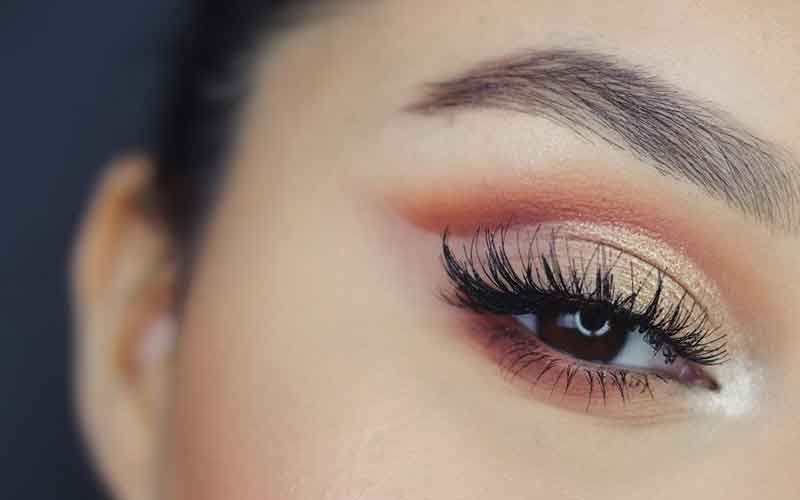 آیا شست و شو اکستنشن مژه امکان پذیر است؟