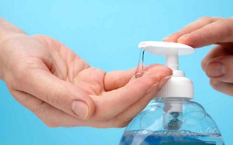 با ترکیبات محلول ضد عفونی کننده دست آشنا شوید