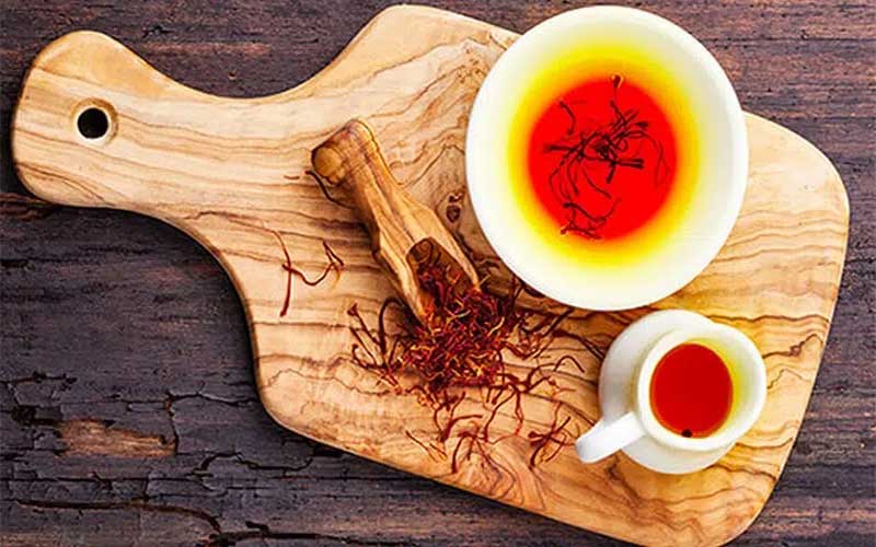 پذیرایی با دمنوش های گیاهی