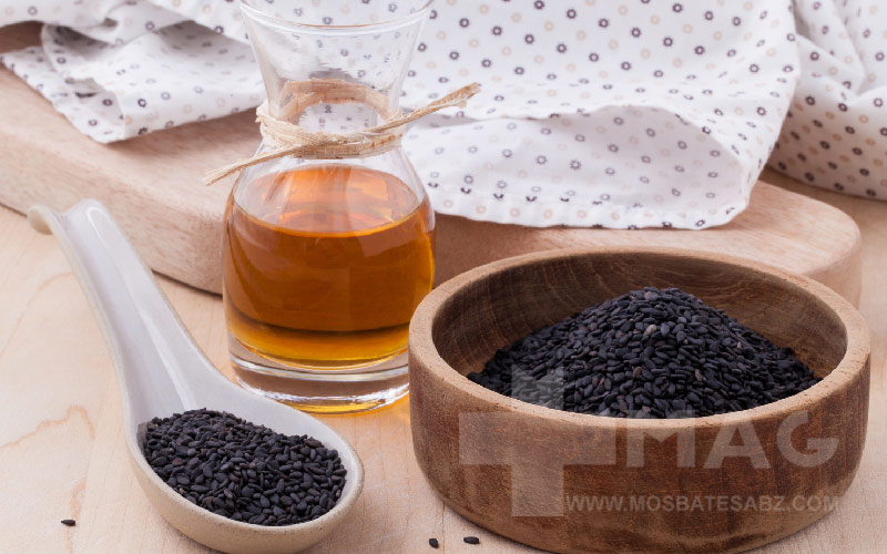 سیاه دانه و عسل