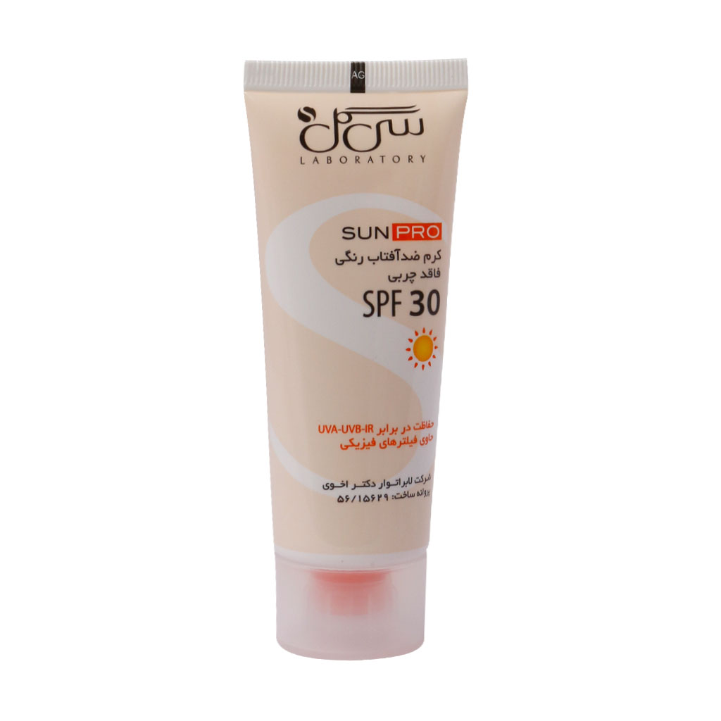 ضد آفتاب رنگی فاقد چربی سی گل SPF30 مناسب پوست های چرب و معمولی ۴۰ میلی لیتر