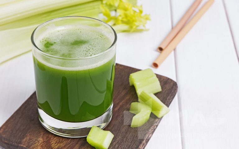 آب کرفس برای لاغری شکم